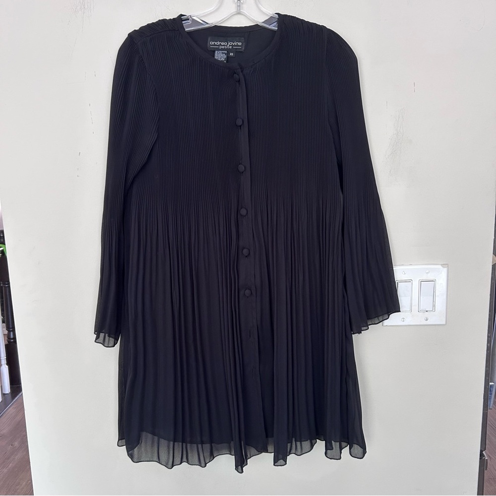 Vintage Y2K Andrée Jayne Black Pleated Button-Front mini Dress. Size PXS